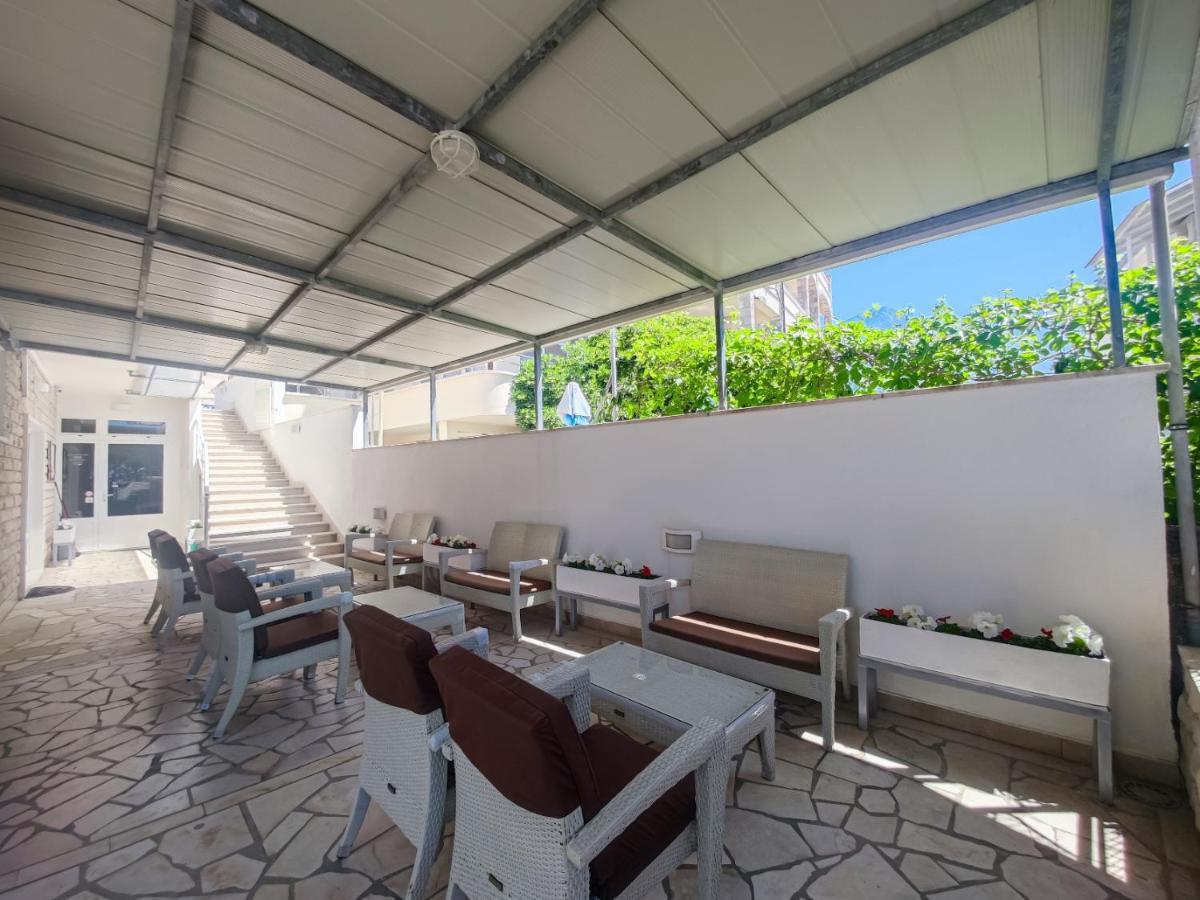 B&B Villa Ivona Baška Voda Dış mekan fotoğraf
