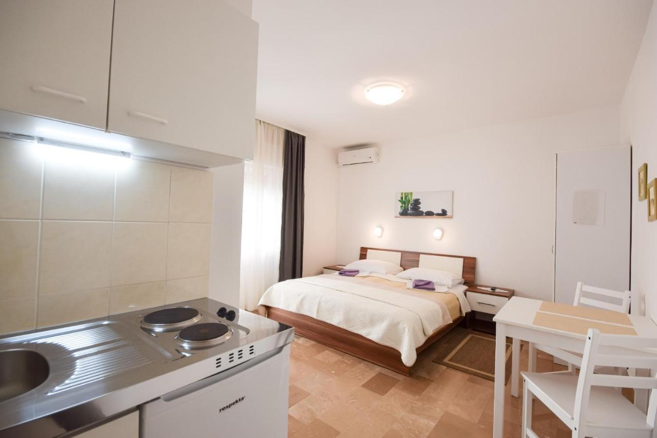 B&B Villa Ivona Baška Voda Oda fotoğraf