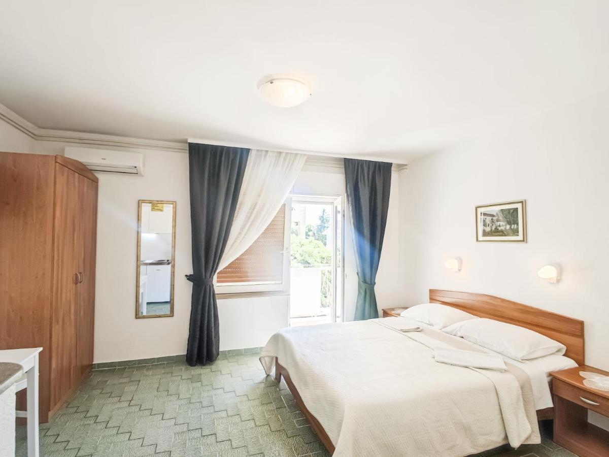 B&B Villa Ivona Baška Voda Dış mekan fotoğraf